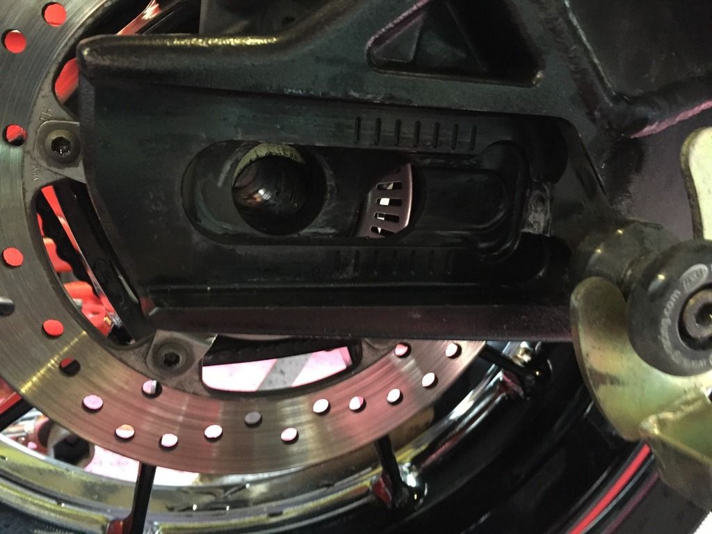 Fitting LighTech chain adjusters